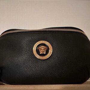 VERSACE Grained Calfskin Vanitas Medea Belt Bag Black (UNISEX)
